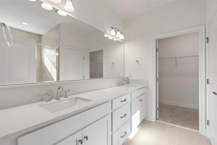 Owner's En-suite