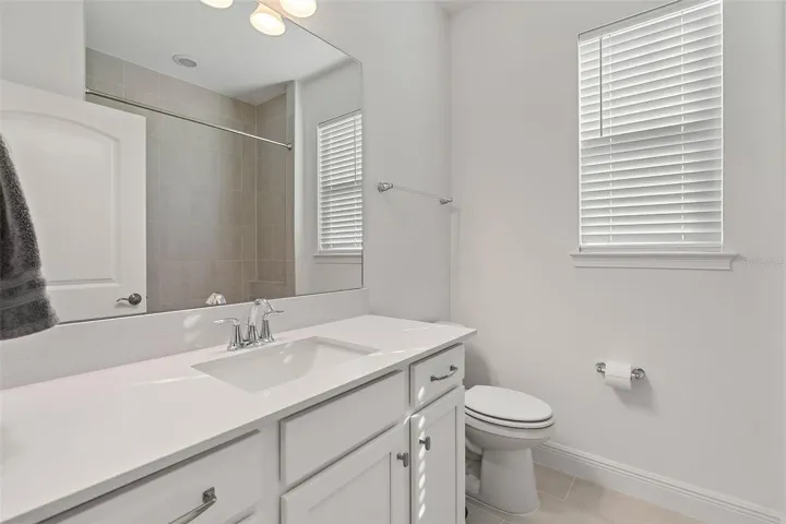 2nd Full Bathroom