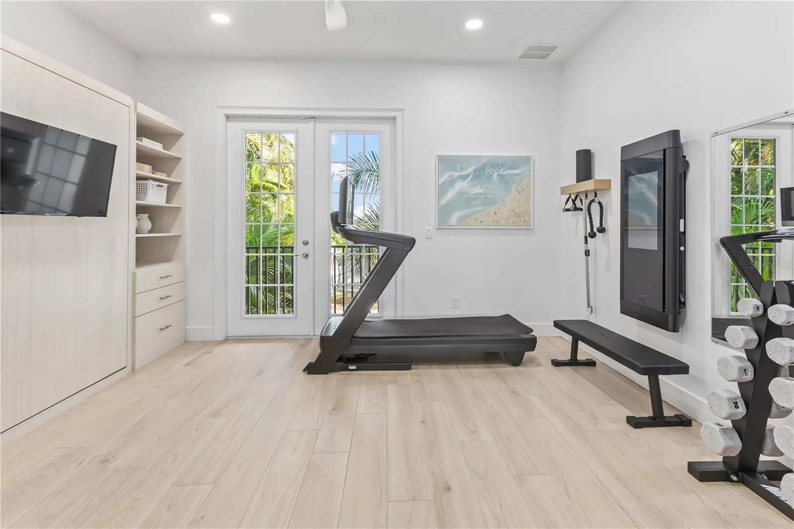 Bedroom 5 w/ Murphy Bed