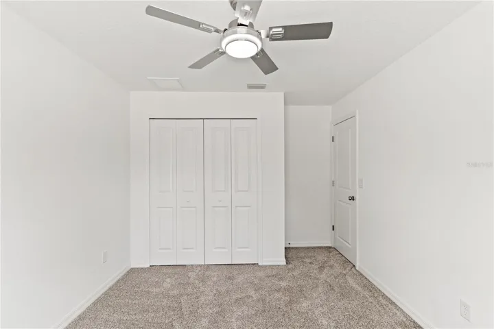Guest Bedroom 3-2