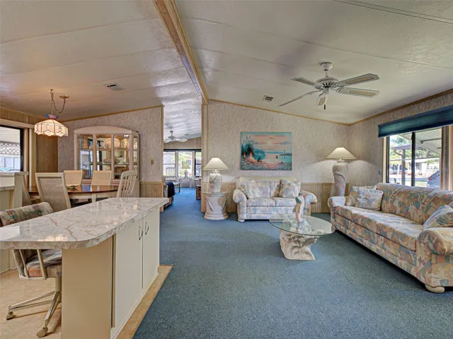 THIS IS REALLY SPACIOUS WITH LIVING ROOM AND SEPERATE FAMILY ROOM!