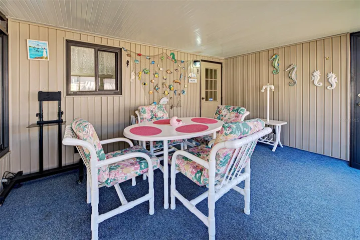 LARGE ALL-WEATHER LANAI - WHAT A GREAT SPACE TO SIT, RELAX, ENJY A CUP OF MORNING COFFEE.