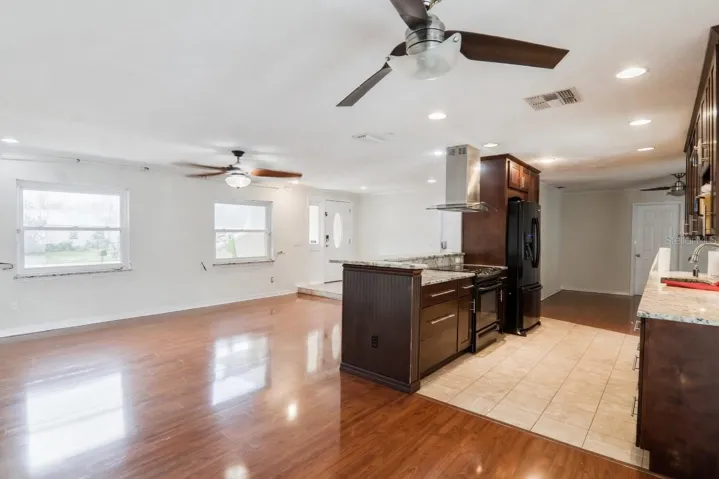 Living and kitchen combo area