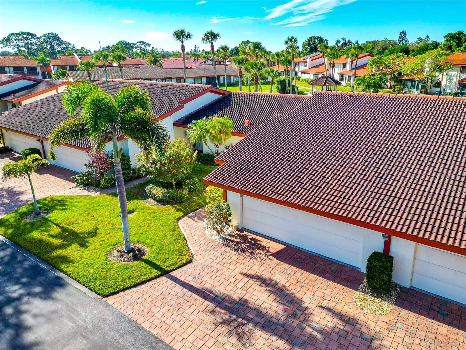 Paver Driveway w/ 2 Car Garage