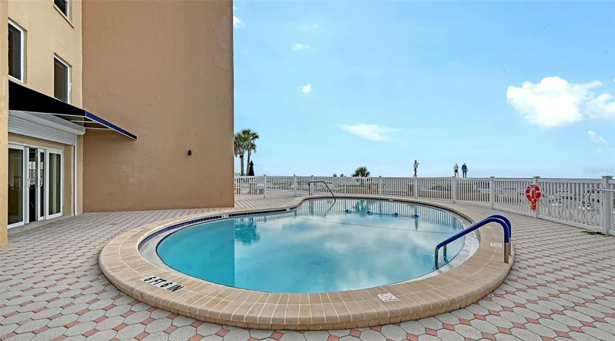 Community pool