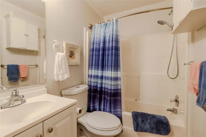 SECOND BATHROOM TUB/SHOWER COMBO