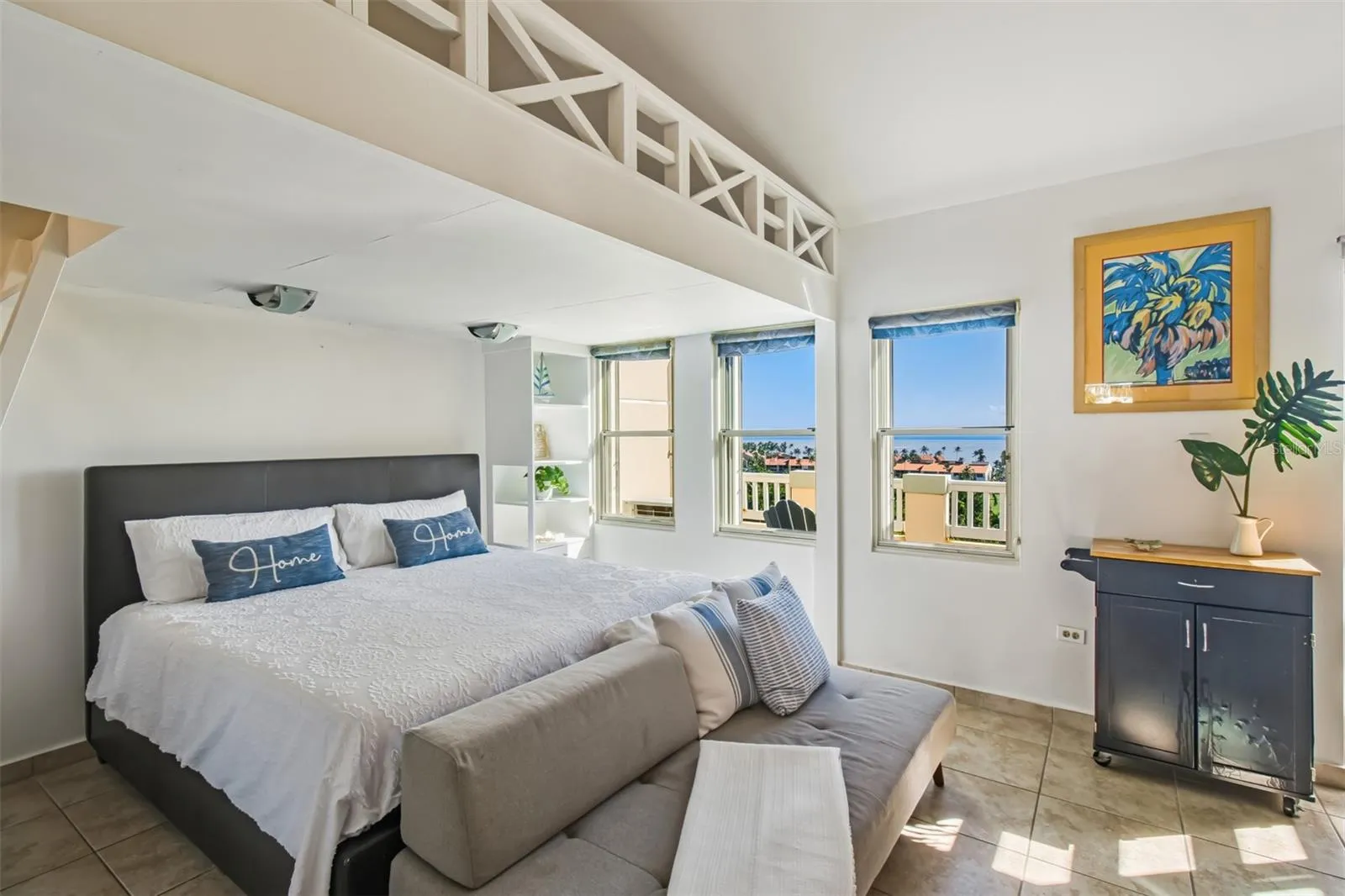 Palmanova Village PH 4-303 | Top Level Suite