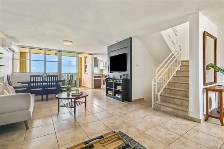 Palmanova Village PH 4-303 | Main Level Living