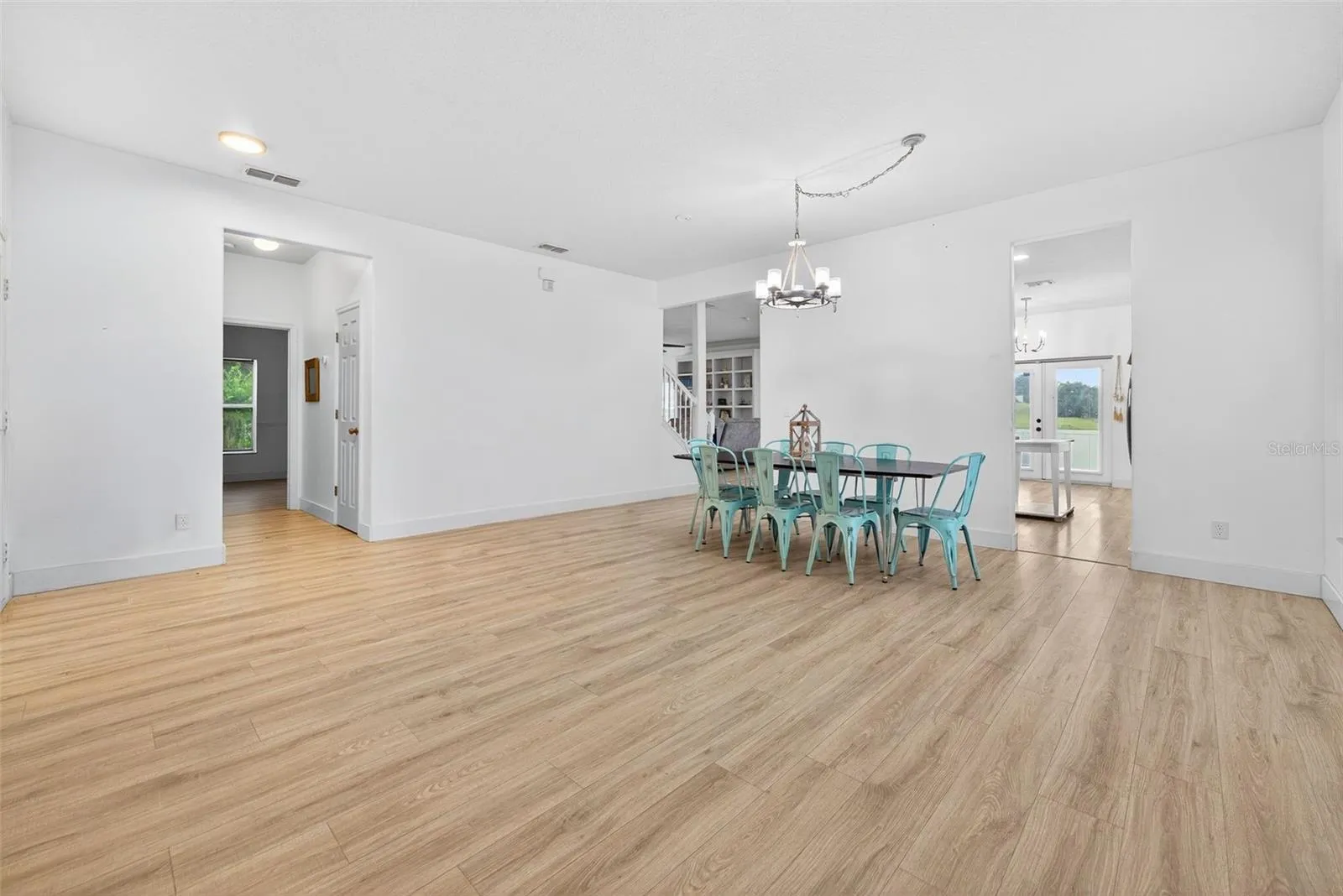 Spacious dining room