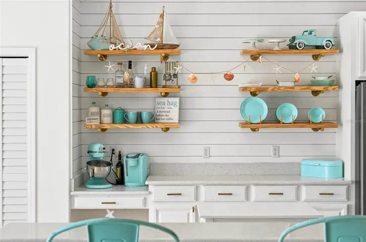 No need to hide your dinnerware or glasses with the open shelving.