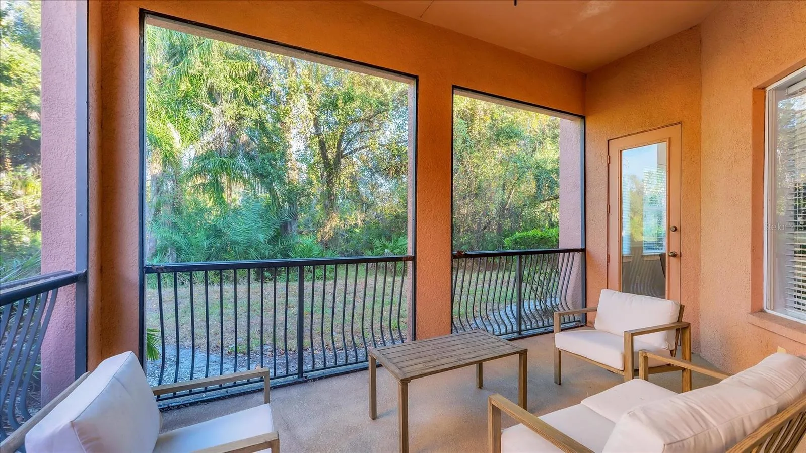 screen lanai