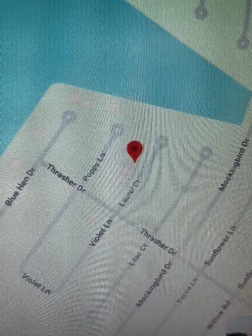 7 Laurel Ct
