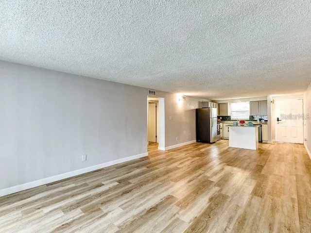 Living Room/ Kitchen Combination
