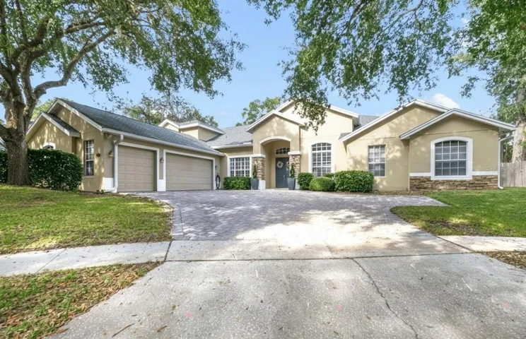 Discover comfortable LUXURY and UPGRADES galore in this meticulously maintained ***CUSTOM BUILT ~ POOL HOME*** perfectly situated on a .39 ACRE LOT at the end of a quiet CUL-DE-SAC in the sought-after GATED Wekiva Preserve!