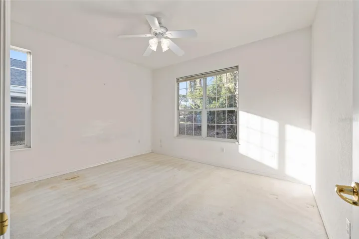 Guest bedroom