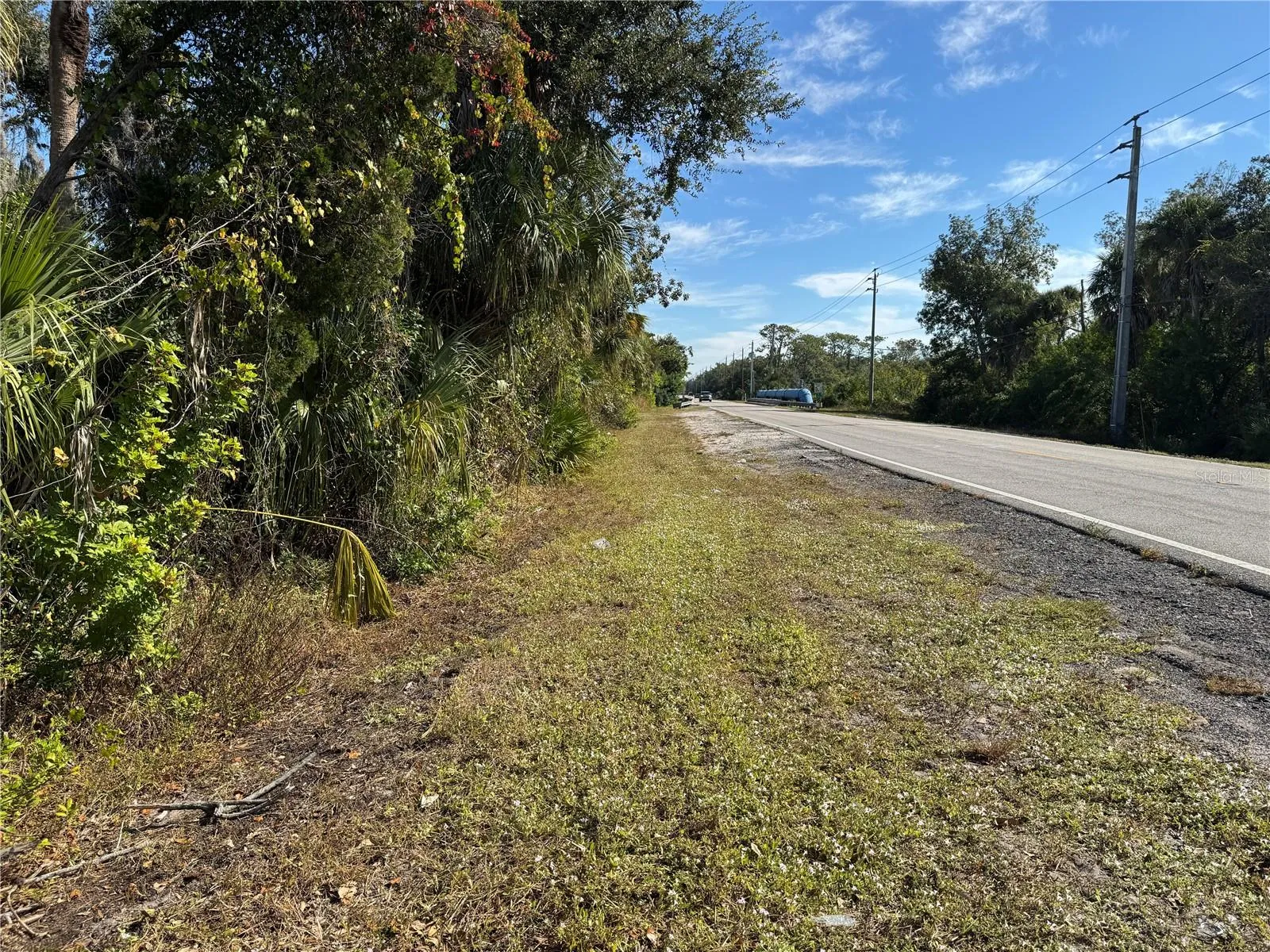 Upper Manatee River Rd looking East