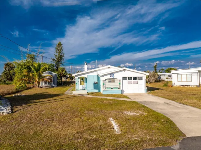WATERFRONT CONCRETE BLOCK HOME IN MOBILE GARDENS!