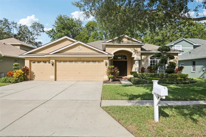 WELCOME TO 1918 RUTHERFORD DRIVE!