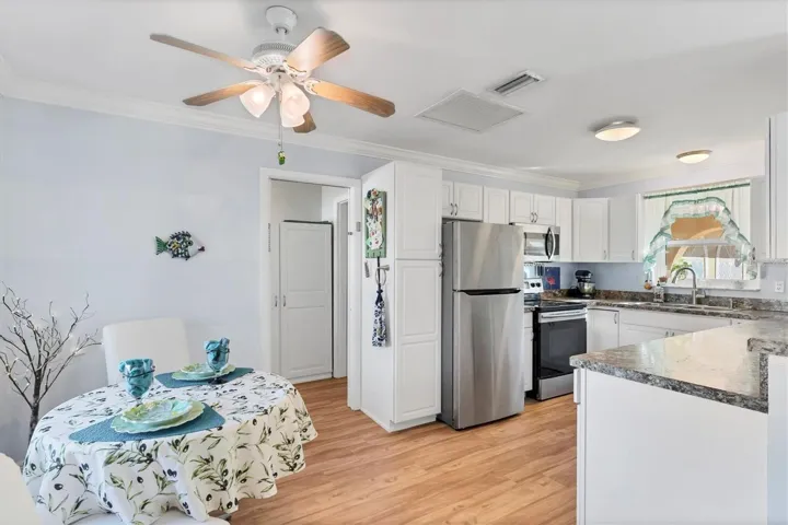 Dining /Kitchen