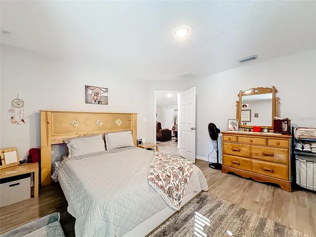 Primary Bed