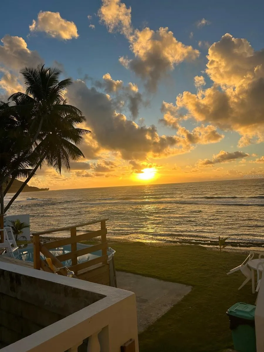 Atardecer desde la propiedad / Sunset from the property