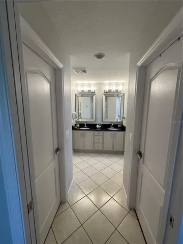 Primary En-Suite
