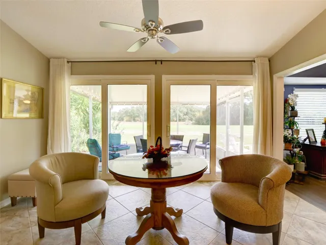 Bonus Room Overseeing the Lanai and Golf Course Views