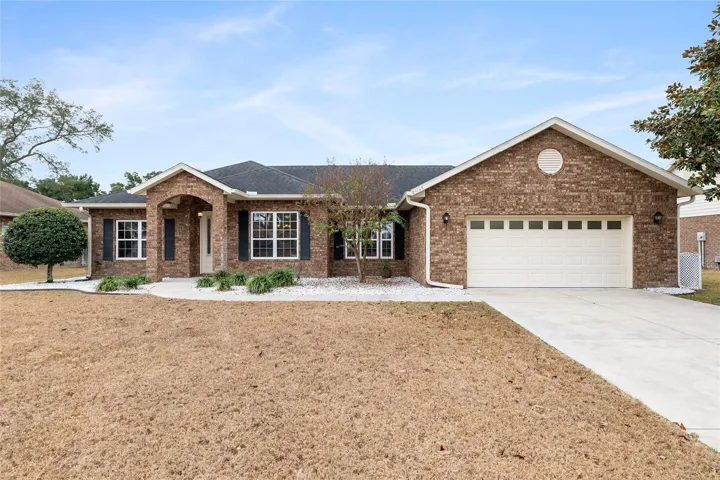 Welcome to Villas at Country Way