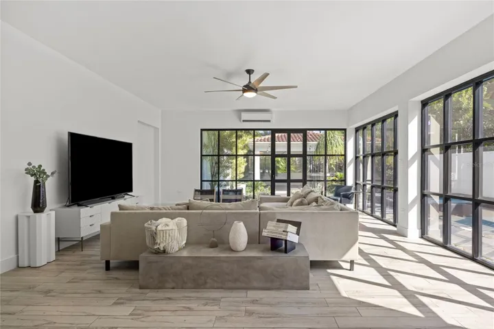 BONUS ROOM with gorgeous windows.