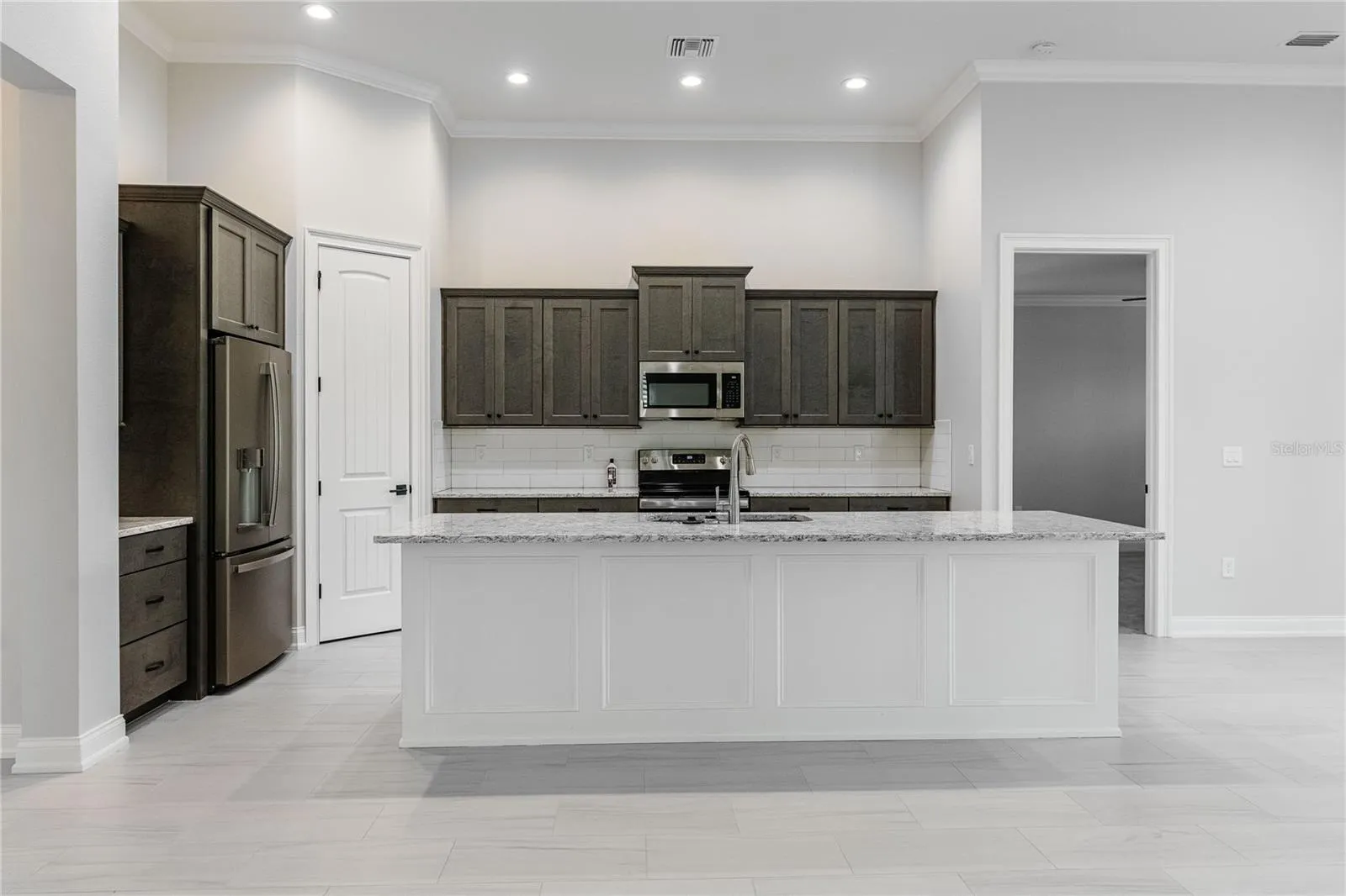 7914 Lake James Blvd, Lakeland, Florida 33810 — photo 9