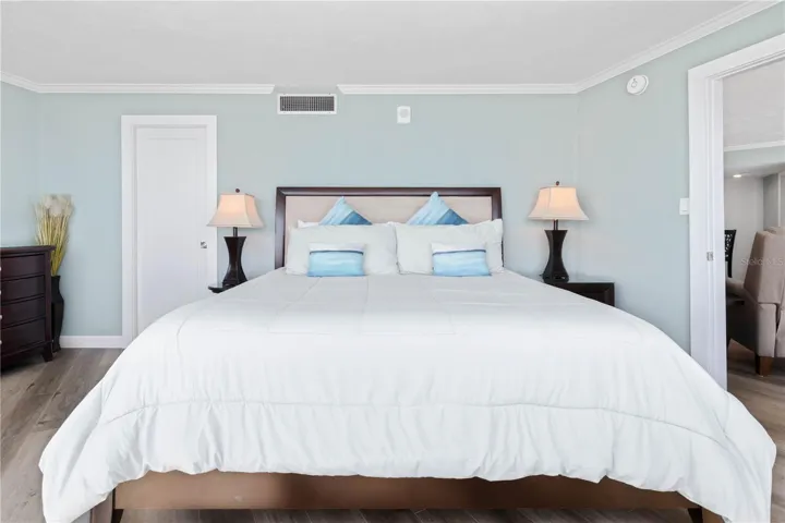 PRIMARY BEDROOM WITH FULL BATH