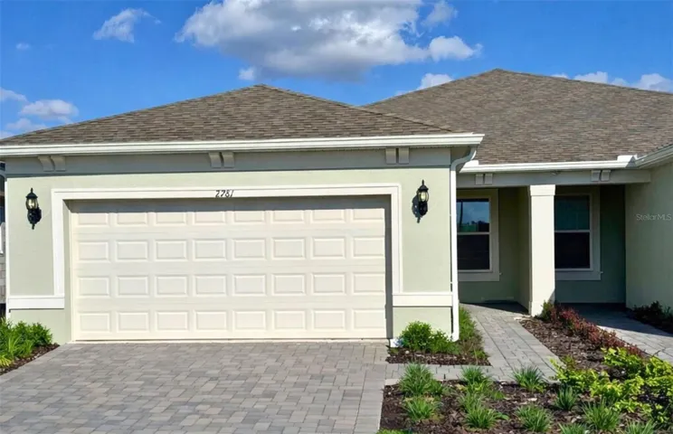Actual home photo. Colors, finishes, textures and options may appear differently in person due to variations in monitors and viewing devices.