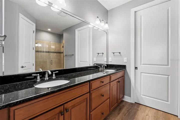 Primary En Suite Bathroom