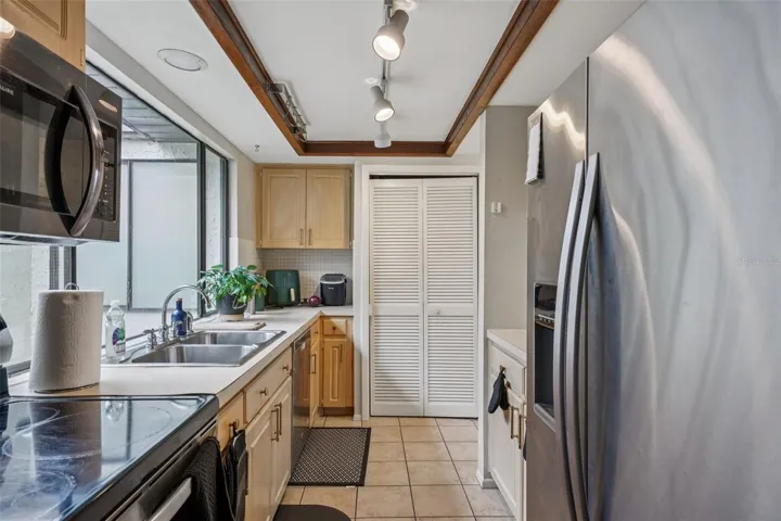 1170