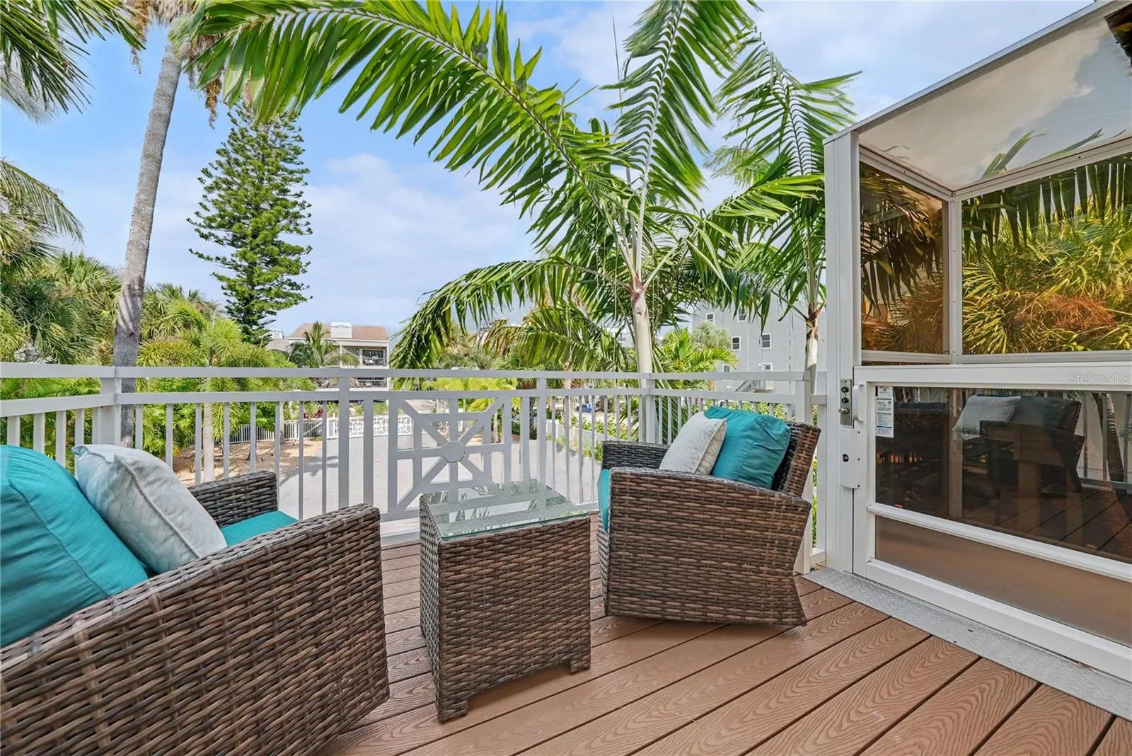 The perfect spot for your morning coffee and a good book.  Partial views of the Intracoastal and sunrises.