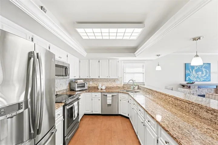 Stainless steel appliances replaced in 2019.