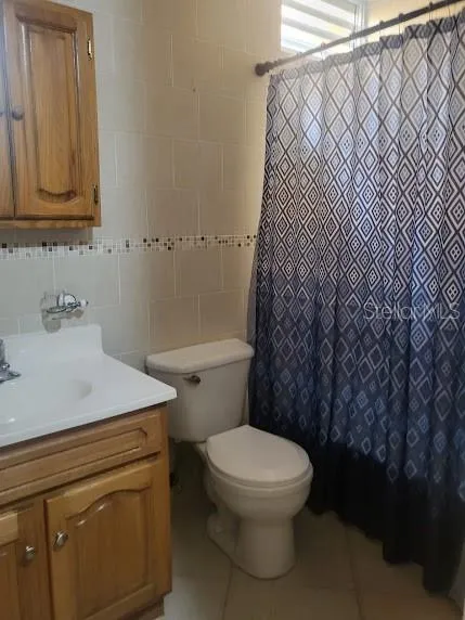 Guest Bath - unit also offers a 1/2 bath