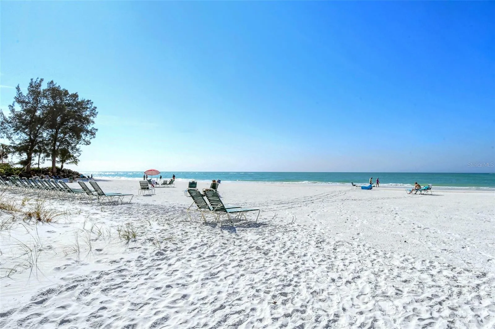 Whispering Sands beach.