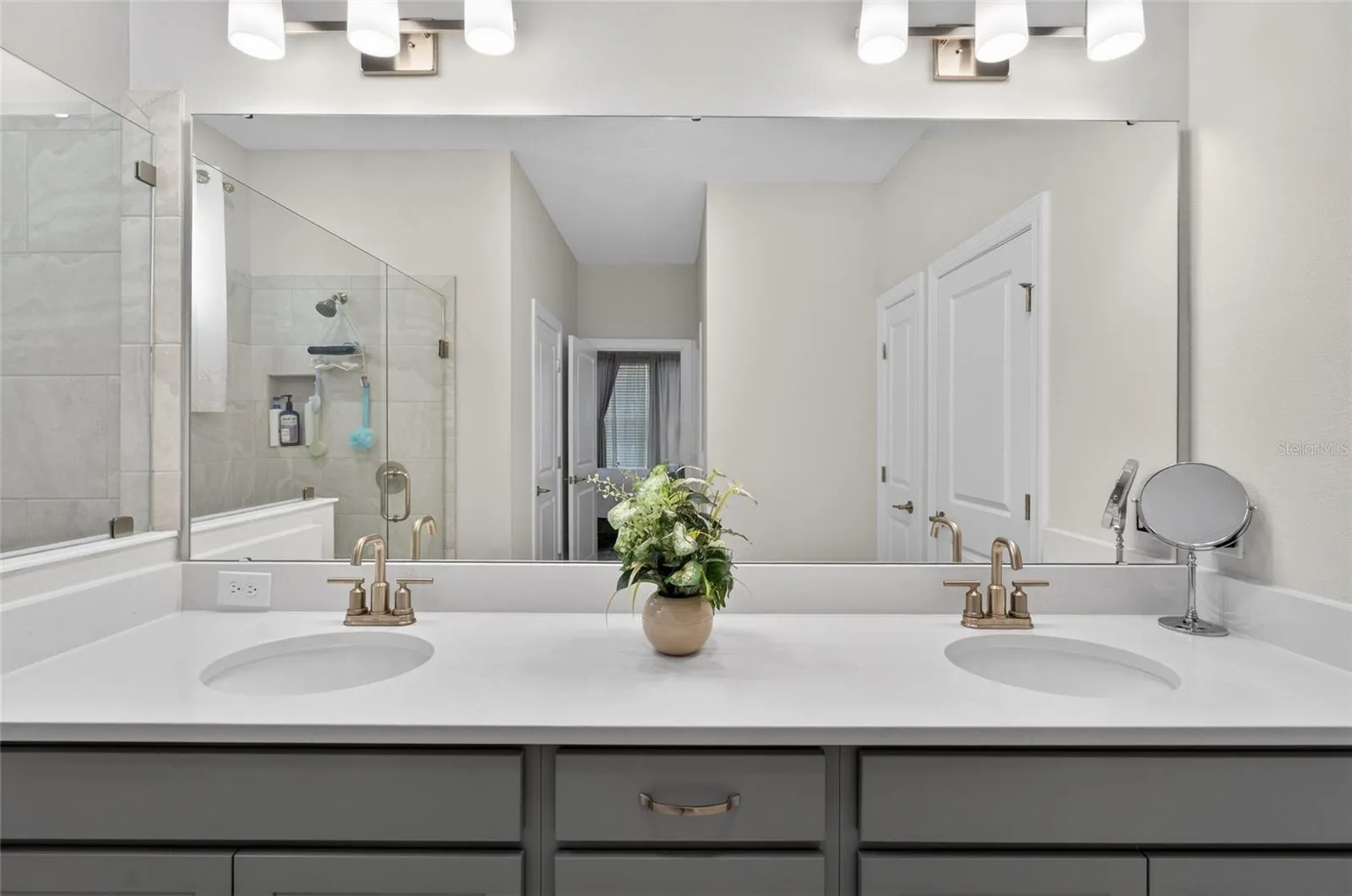 Double Sinks