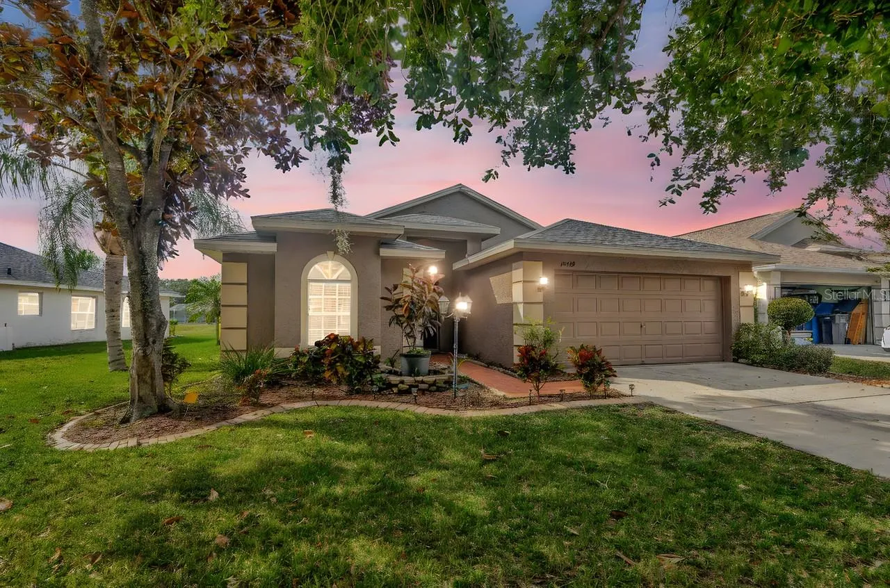 Welcome to 19519 Morden Blush!