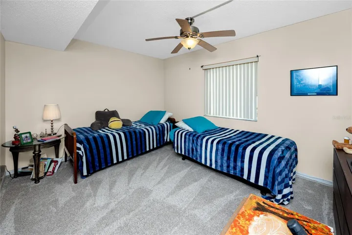 Guest bedroom