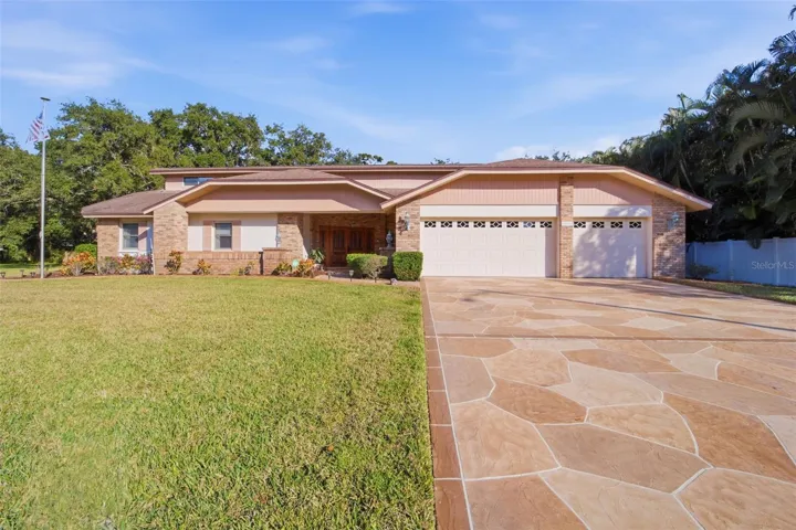 10353 BARRY DRIVE