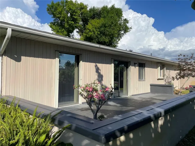 28'X11' TREX DECK FRESH PAINTED WALL