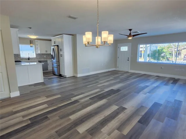 Dining/ Living room combo