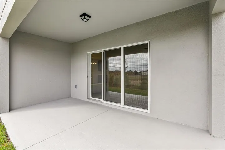 Rear Lanai