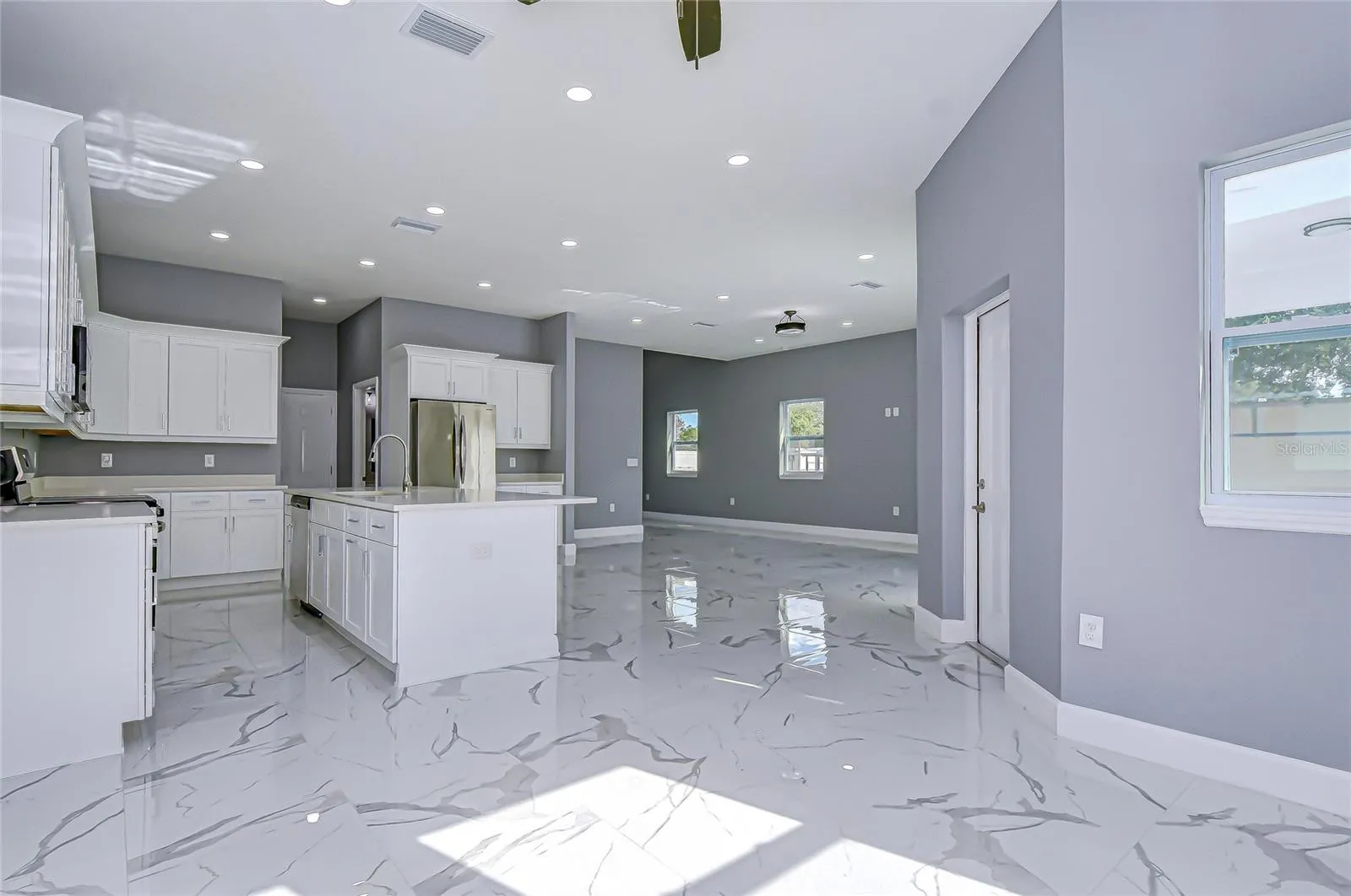 kitchen similar finishes to photo