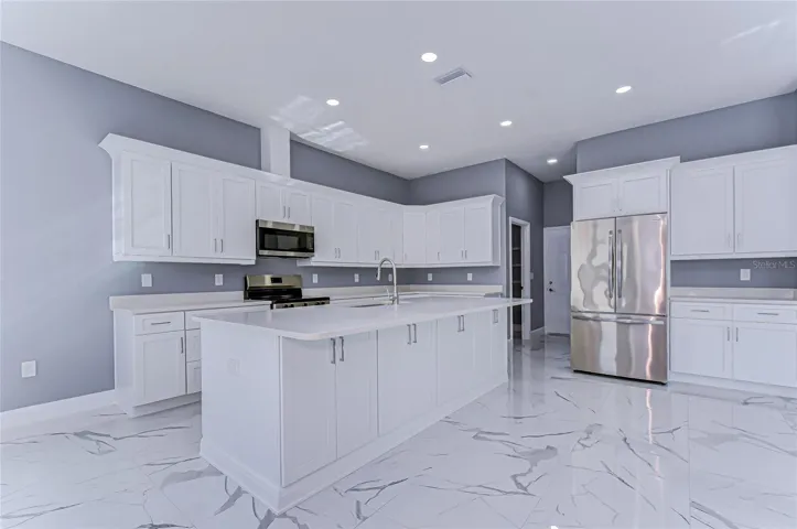 kitchen similar finishes to photo
