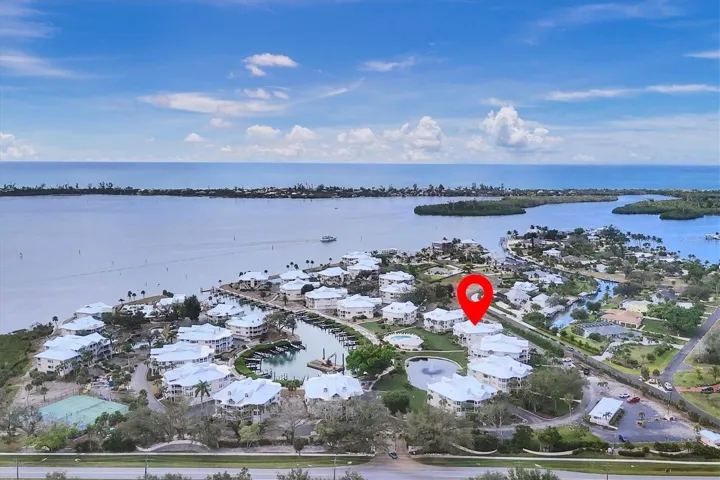 Views of the Intracoastal & Gulf of Mexico from overhead