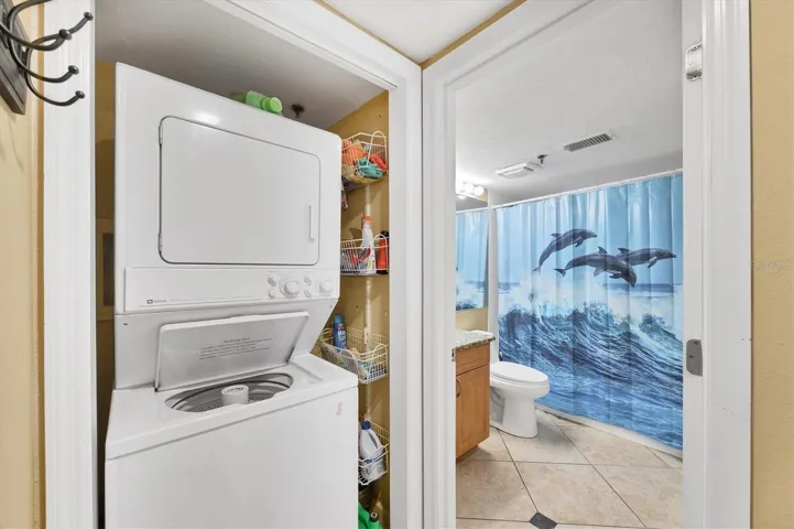 Washer & Dryer
