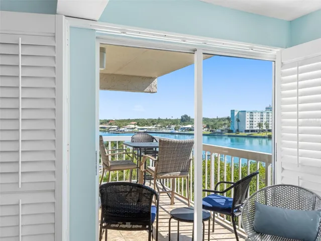 Balcony access off Primary Bedroom